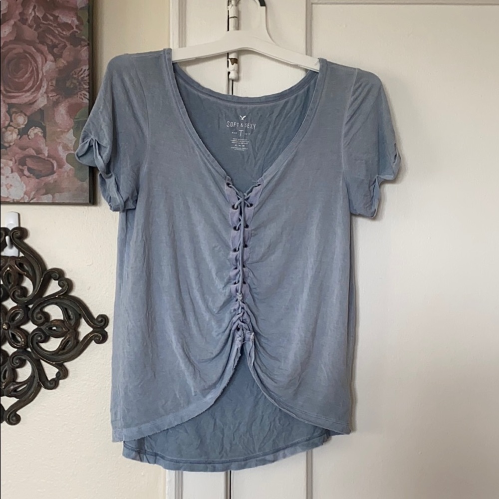 American Eagle tie up t-shirt.